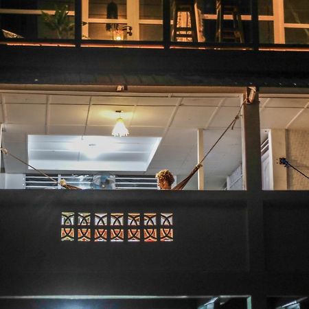 Nias Surf Stay Lagudri Exterior photo
